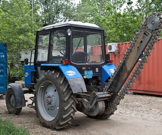 Траншеекопатель в аренду в Первоуральске и  Свердловской области