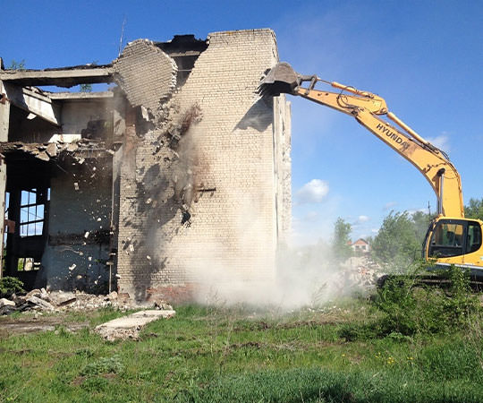 Демонтаж зданий в Первоуральске и  Свердловской области